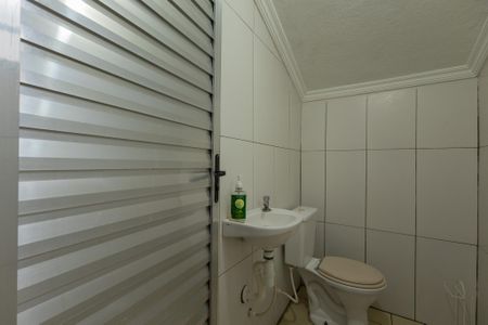 Casa à venda com 200m², 3 quartos e 6 vagasBanheiro de serviço