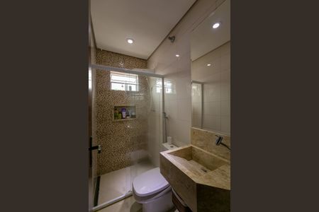 Casa à venda com 200m², 3 quartos e 6 vagasBanheiro Social