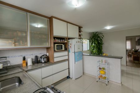 Casa à venda com 200m², 3 quartos e 6 vagasCozinha