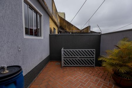 Casa à venda com 200m², 3 quartos e 6 vagasQuintal