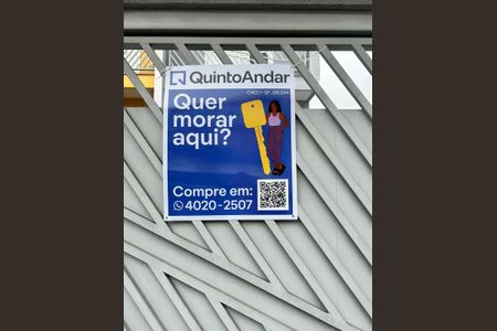 Casa à venda com 200m², 3 quartos e 6 vagasPlaca