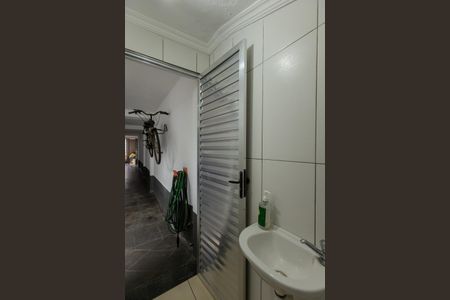 Casa à venda com 200m², 3 quartos e 6 vagasBanheiro de serviço