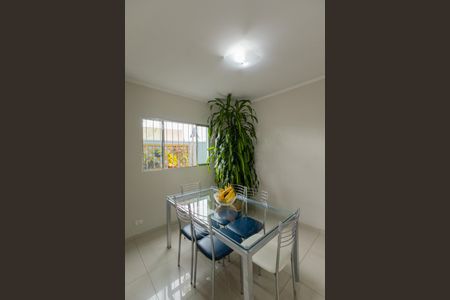 Casa à venda com 200m², 3 quartos e 6 vagasCozinha