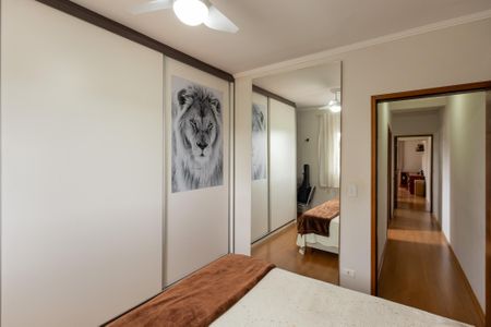 Casa à venda com 200m², 3 quartos e 6 vagasQuarto 2