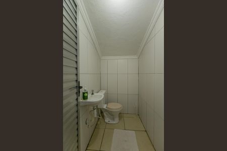 Casa à venda com 200m², 3 quartos e 6 vagasBanheiro de serviço