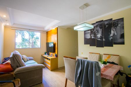 Sala de apartamento para alugar com 2 quartos, 48m² em Parque Sao Vicente, Santo André