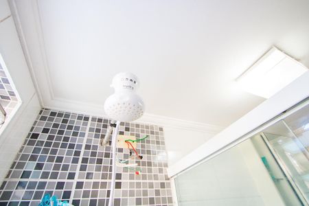 Apartamento à venda com 48m², 2 quartos e 1 vaga Apartamento à venda com 48m², 2 quartos e 1 vagaBanheiro