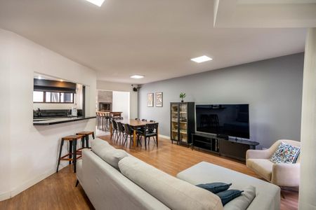 Sala de casa para alugar com 3 quartos, 270m² em Centro Cívico, Curitiba