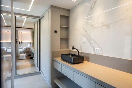 Casa para alugar com 270m², 3 quartos e 2 vagas Casa para alugar com 270m², 3 quartos e 2 vagasBanheiro da Suíte