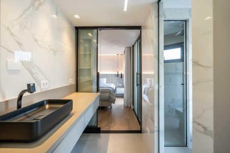 Casa para alugar com 270m², 3 quartos e 2 vagas Casa para alugar com 270m², 3 quartos e 2 vagasBanheiro da Suíte