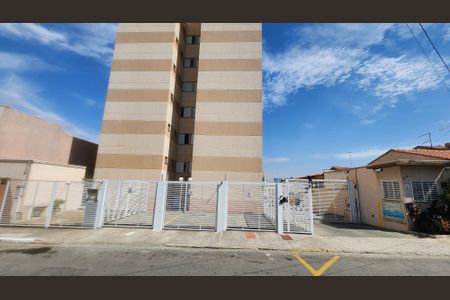 Apartamento para alugar com 65m², 3 quartos e 1 vagaFachada