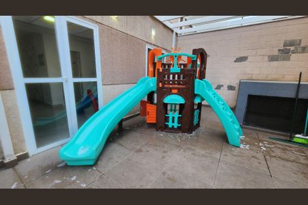 Apartamento para alugar com 65m², 3 quartos e 1 vagaÁrea Kids