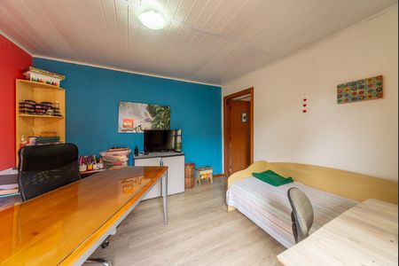 Quarto de casa para alugar com 4 quartos, 280m² em Camaquã, Porto Alegre