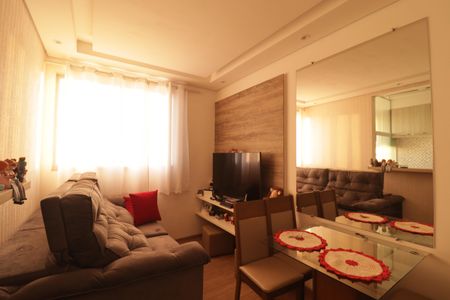 Sala de apartamento à venda com 2 quartos, 52m² em Vila Hortolandia, Jundiaí