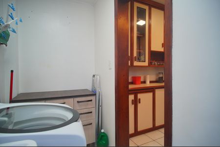 Apartamento para alugar com 68m², 2 quartos e 1 vagaÁrea de Serviço