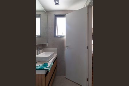 Apartamento à venda com 88m², 2 quartos e 2 vagasBanheiro da Suíte