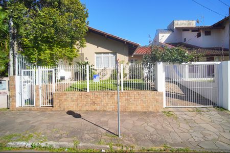 Casa à venda com 186m², 4 quartos e 3 vagasFachada