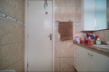 Casa à venda com 186m², 4 quartos e 3 vagasBanheiro 1