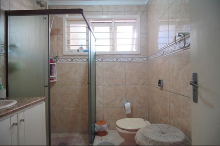 Casa à venda com 186m², 4 quartos e 3 vagasBanheiro 1