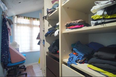 Casa à venda com 186m², 4 quartos e 3 vagasCloset da suíte