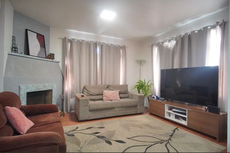 Sala de casa à venda com 4 quartos, 186m² em Vila Nova, Novo Hamburgo