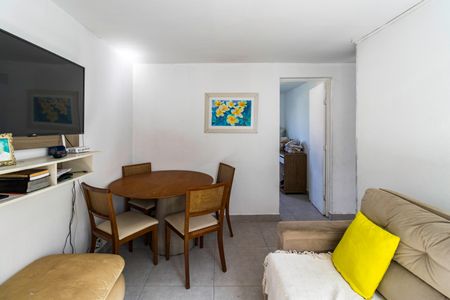 Sala de apartamento para alugar com 2 quartos, 55m² em Jardim São Jorge, São Paulo