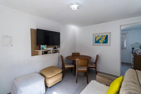 Sala de apartamento para alugar com 2 quartos, 55m² em Jardim São Jorge, São Paulo