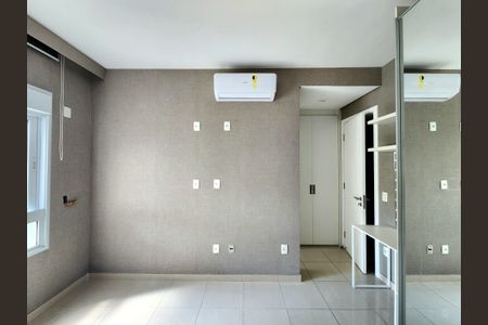 Apartamento à venda com 357m², 4 quartos e 5 vagasSuíte 1