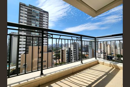 Apartamento à venda com 357m², 4 quartos e 5 vagasVaranda da Suíte 4