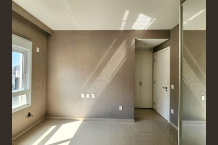 Apartamento à venda com 357m², 4 quartos e 5 vagasSuíte 3