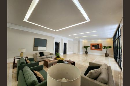 Apartamento à venda com 357m², 4 quartos e 5 vagasHall social