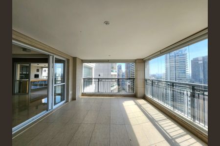Apartamento à venda com 357m², 4 quartos e 5 vagasVaranda da Sala