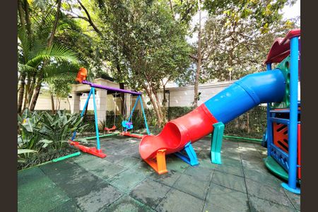 Apartamento à venda com 357m², 4 quartos e 5 vagasPlayground