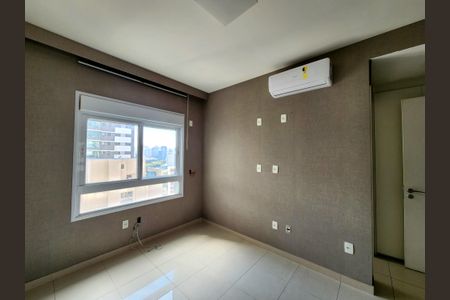Apartamento à venda com 357m², 4 quartos e 5 vagasSuíte 1
