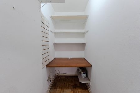 Apartamento à venda com 66m², 1 quarto e sem vagaQuarto de Serviço
