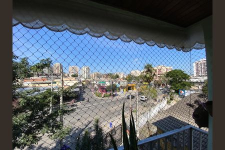 Apartamento à venda com 64m², 2 quartos e 1 vagaVista - Sala