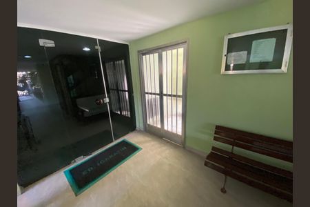 Apartamento à venda com 64m², 2 quartos e 1 vagaHall Social