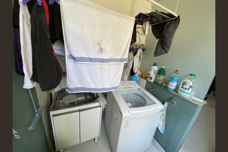 Apartamento à venda com 64m², 2 quartos e 1 vagaÁrea de Serviço