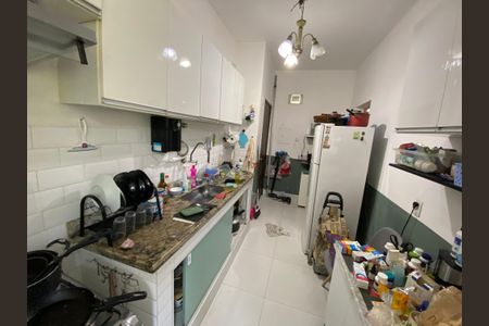 Apartamento à venda com 64m², 2 quartos e 1 vagaCozinha