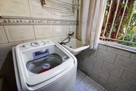 Apartamento para alugar com 61m², 2 quartos e 1 vagaCozinha e Área de Serviço