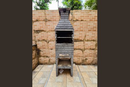 Apartamento para alugar com 61m², 2 quartos e 1 vagaÁrea comum - Churrasqueira