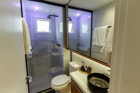 Apartamento à venda com 76m², 2 quartos e 2 vagas Apartamento à venda com 76m², 2 quartos e 2 vagasBanheiro