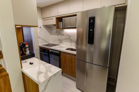 Apartamento à venda com 76m², 2 quartos e 2 vagas Apartamento à venda com 76m², 2 quartos e 2 vagasCozinha