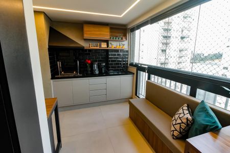 Varanda gourmet de apartamento à venda com 2 quartos, 76m² em Vila Andrade, São Paulo