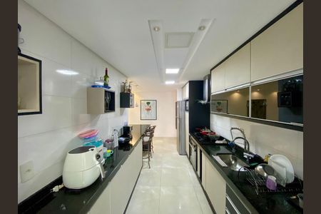 Apartamento para alugar com 129m², 3 quartos e 3 vagasCozinha