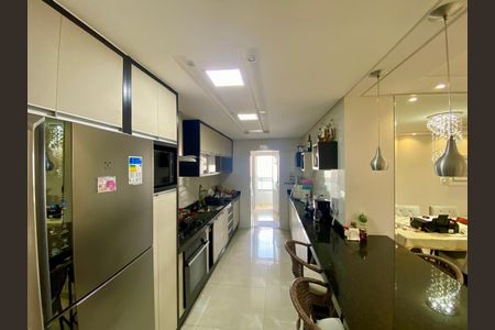 Apartamento para alugar com 129m², 3 quartos e 3 vagasCozinha