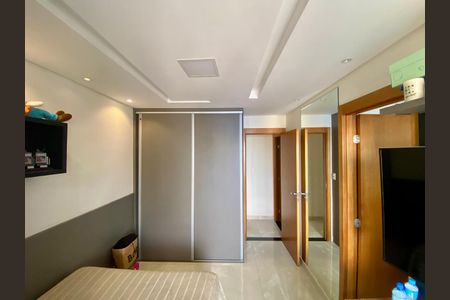 Apartamento para alugar com 129m², 3 quartos e 3 vagasSuíte