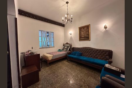 Sala de casa à venda com 3 quartos, 209m² em Água Branca, São Paulo