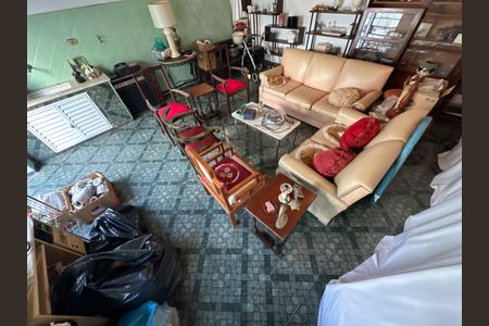 Casa à venda com 209m², 3 quartos e 1 vagaÁrea comum - Salão