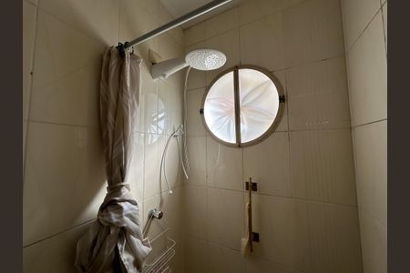 Casa à venda com 209m², 3 quartos e 1 vagaLavabo